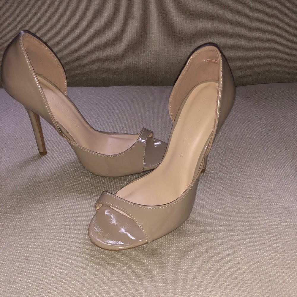 Wild Diva Lounge Heels Size 6